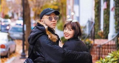 娱乐吃瓜官宣恋情,吃瓜群众见证明星甜蜜官宣